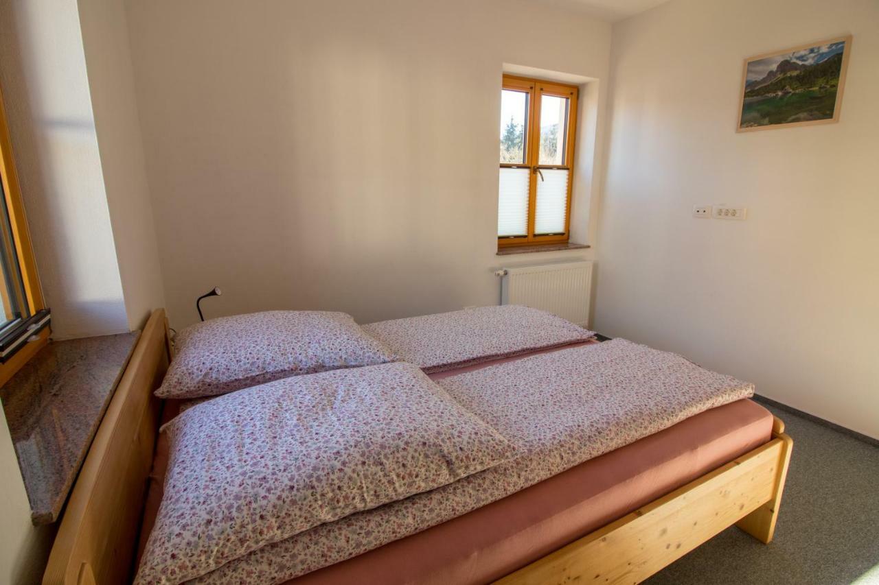 Apartments & Rooms Pr' Skalovc Bohinj Exterior photo