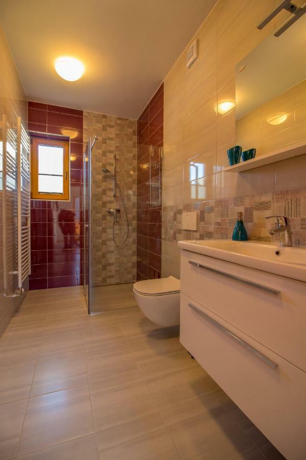 Apartments & Rooms Pr' Skalovc Bohinj Exterior photo