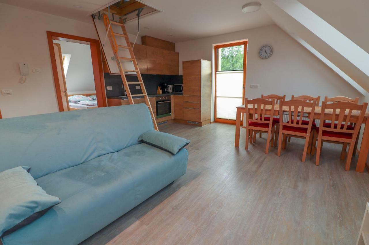 Apartments & Rooms Pr' Skalovc Bohinj Exterior photo