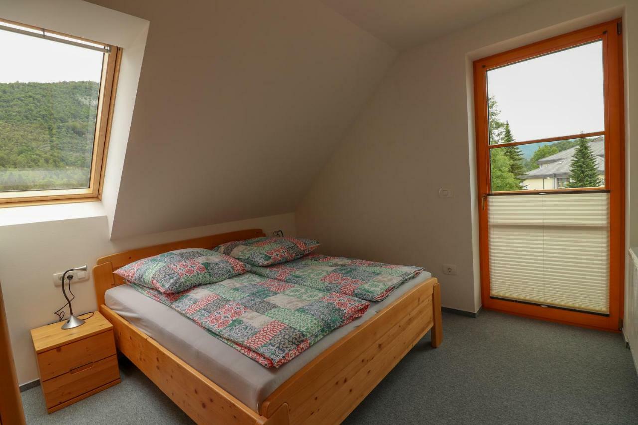 Apartments & Rooms Pr' Skalovc Bohinj Exterior photo